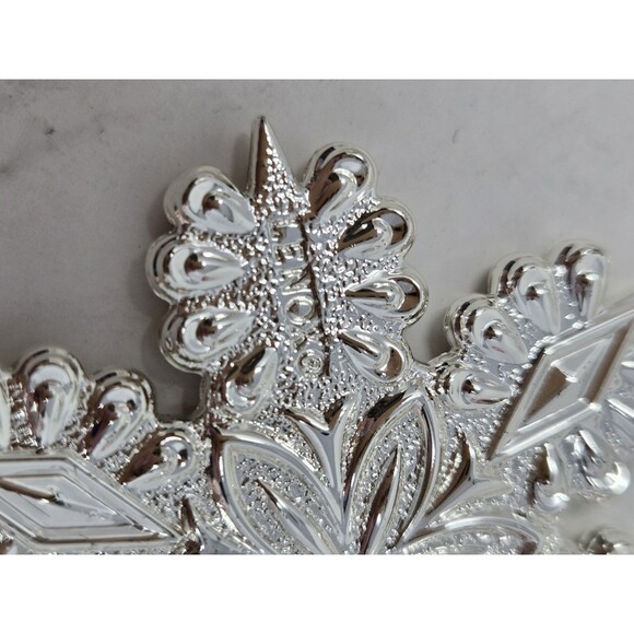 VINTAGE LENOX CHRISTMAS ORNAMENT BUNDLE SNOW MAJESTY SNOWFLAKE HEART SILVER TONE - Picture 4 of 15